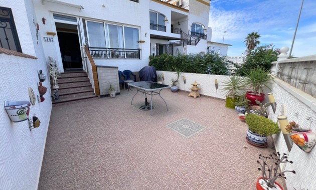 Sale - Apartment / flat -
Orihuela - Entre Naranjos Vistabella