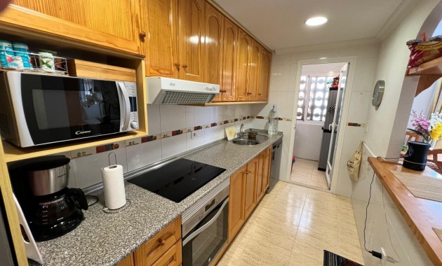 Sale - Bungalow -
Orihuela Costa - Punta Prima