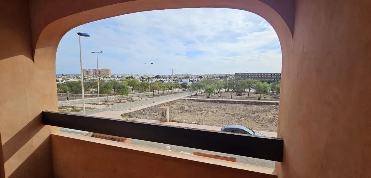 Sale - Apartment / flat -
Torrevieja - Torrejón