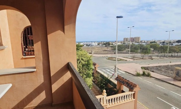 Venta - Apartamento / piso -
Torrevieja - Torrejón