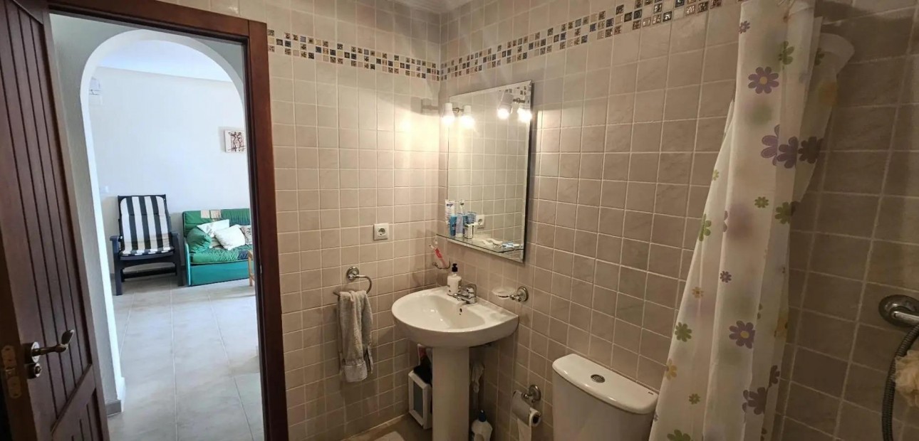 Sale - Apartment / flat -
Torrevieja - Torrejón