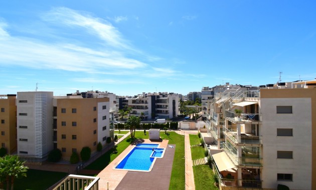 Sale - Apartment / flat -
Orihuela Costa - Villamartin