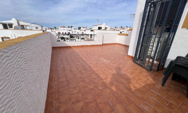 Sale - Townhouse -
Orihuela - Entre Naranjos Vistabella