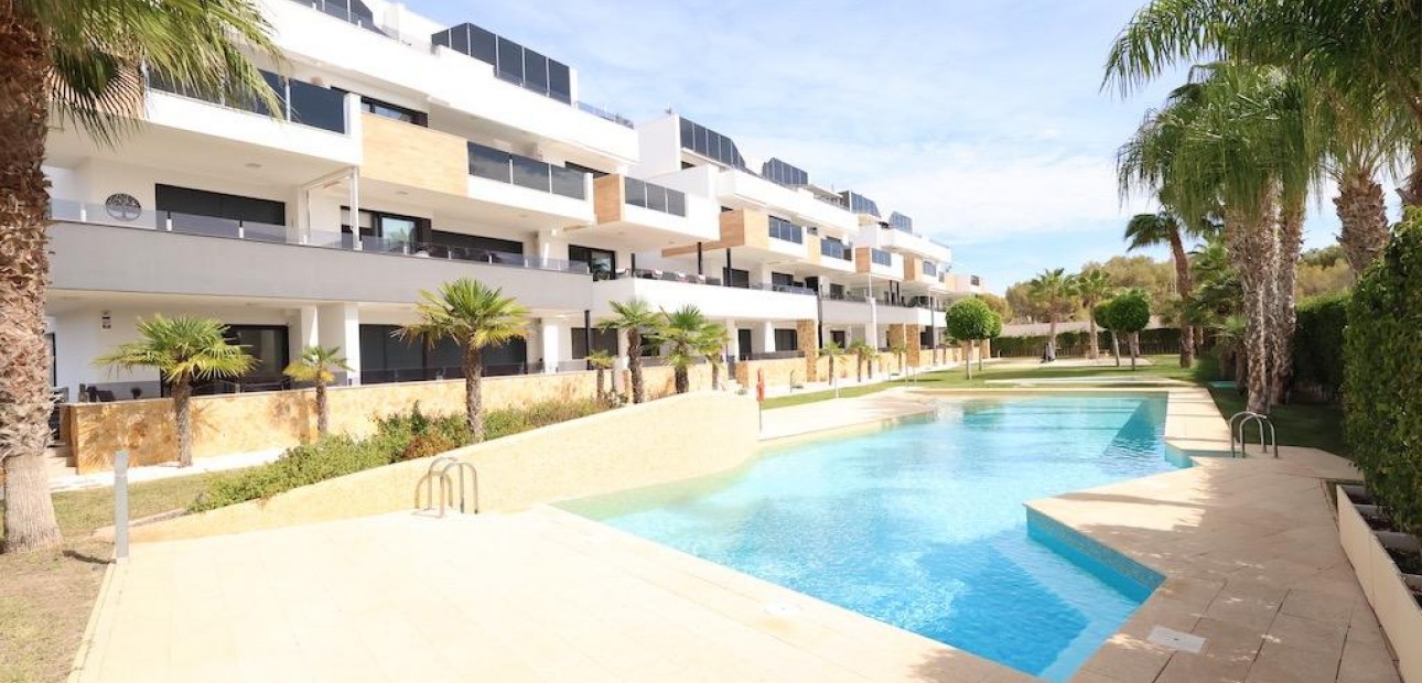 Sale - Apartment / flat -
Orihuela Costa - Las Mimosas