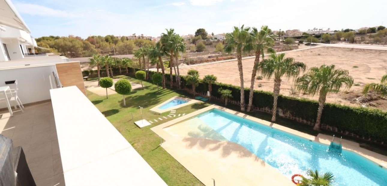 Sale - Apartment / flat -
Orihuela Costa - Las Mimosas