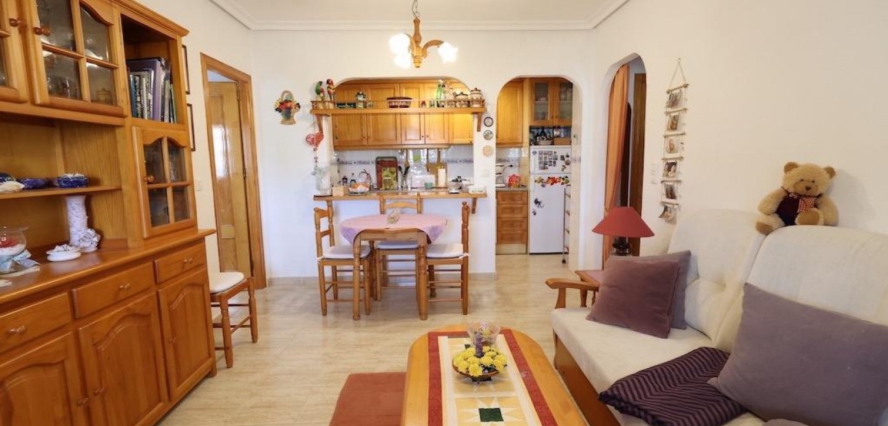 Sale - Bungalow -
Pilar de la Horadada - Mil Palmeras