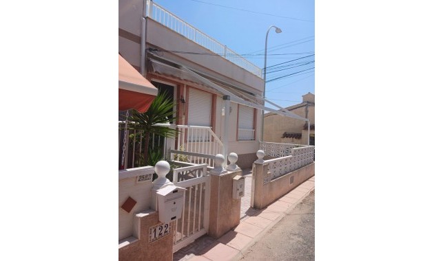 Venta - Bungalow -
San Fulgencio - Oasis