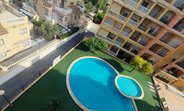 Sale - Apartment / flat -
Torrevieja - Torreblanca