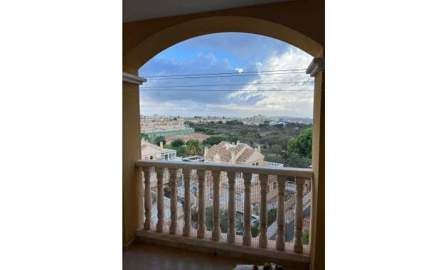 Sale - Apartment / flat -
Torrevieja - Torreblanca