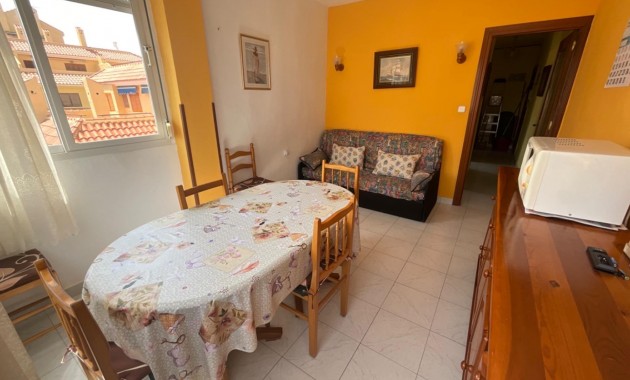 Sale - Apartment / flat -
Torrevieja - La Mata