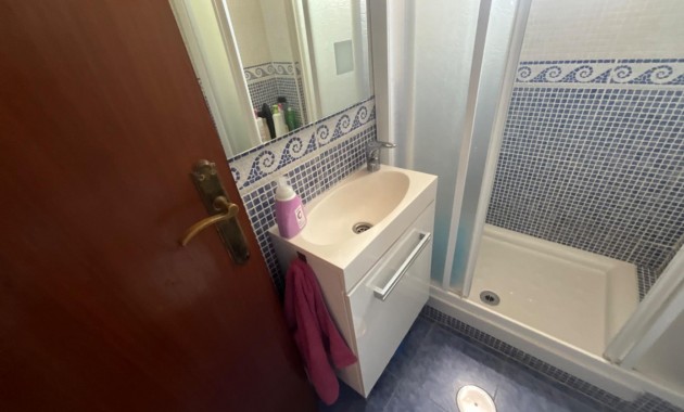 Sale - Apartment / flat -
Torrevieja - La Mata