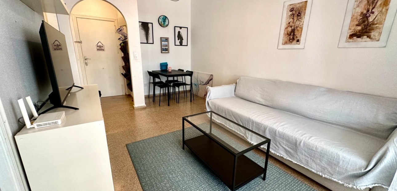 Herverkoop - Appartement / flat -
Guardamar del Segura - Pueblo