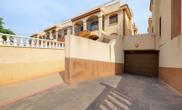 Herverkoop - Bungalow -
Torrevieja - Sector 25