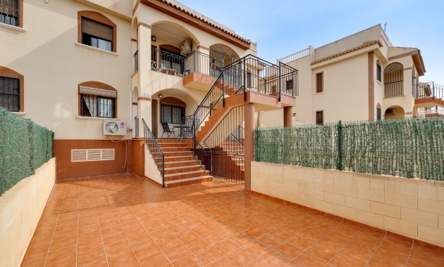 Venta - Bungalow -
Torrevieja - Sector 25