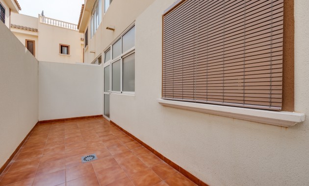 Herverkoop - Bungalow -
Torrevieja - Sector 25