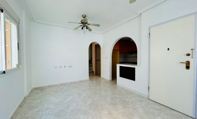 Sale - Single Family Home -
Torrevieja - Sector 25