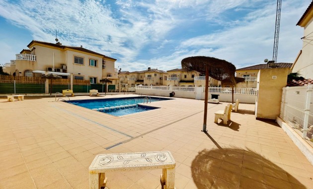 Sale - Single Family Home -
Torrevieja - Sector 25