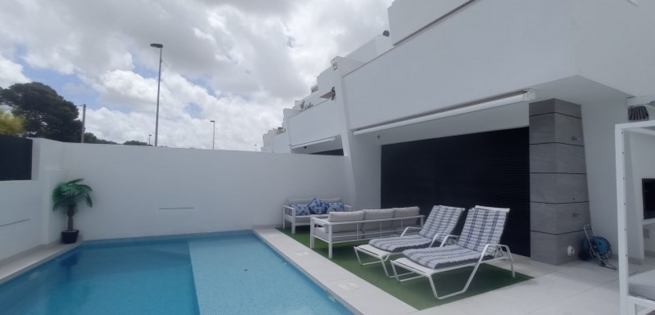 Sale - Villa -
Santiago de la ribera - San Javier