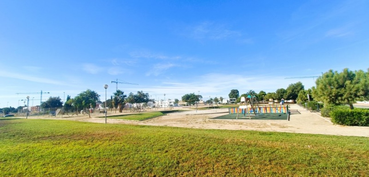 Herverkoop - Terraced house -
Santiago de la ribera - San Javier