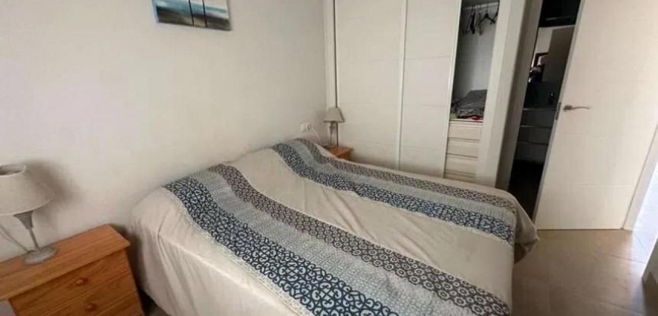 Sale - Bungalow -
Torrevieja - Los altos