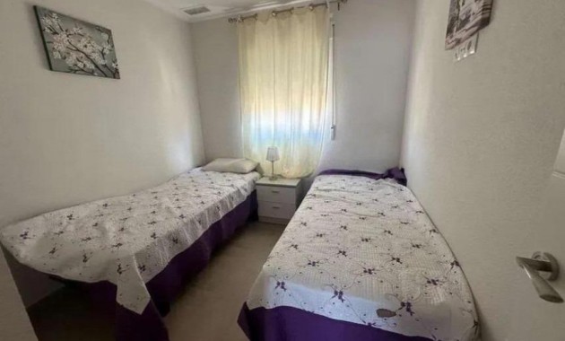 Venta - Bungalow -
Torrevieja - Los altos