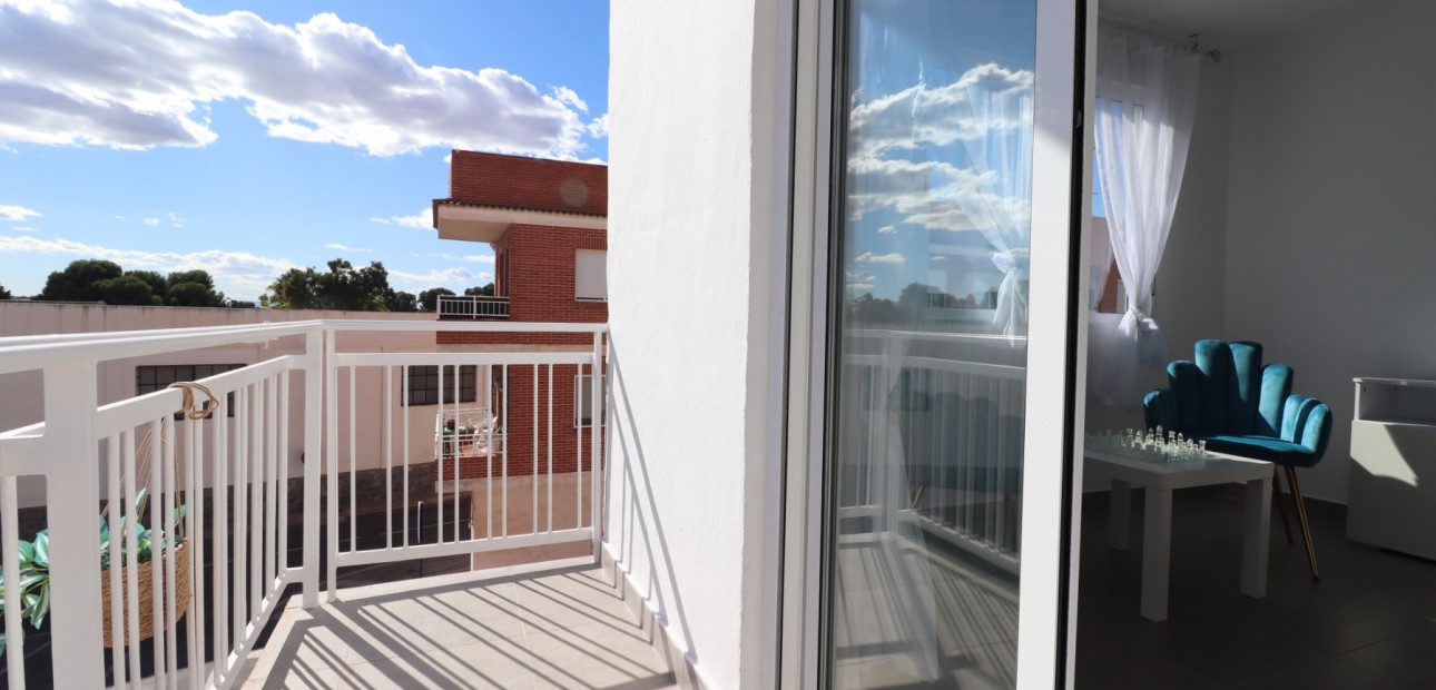 Sale - Apartment / flat -
Santiago de La Ribera - Santiago de La Ribera - Town