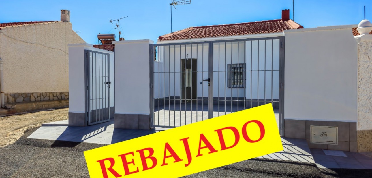 Sale - Bungalow -
Torrevieja - Torreta