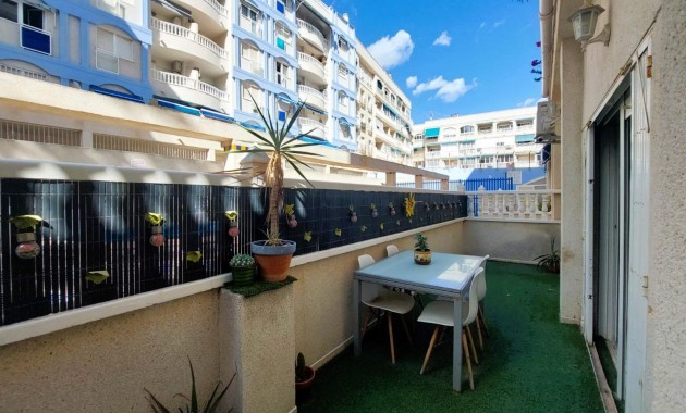 Sale - Ground Floor -
Torrevieja - Playa de los Locos