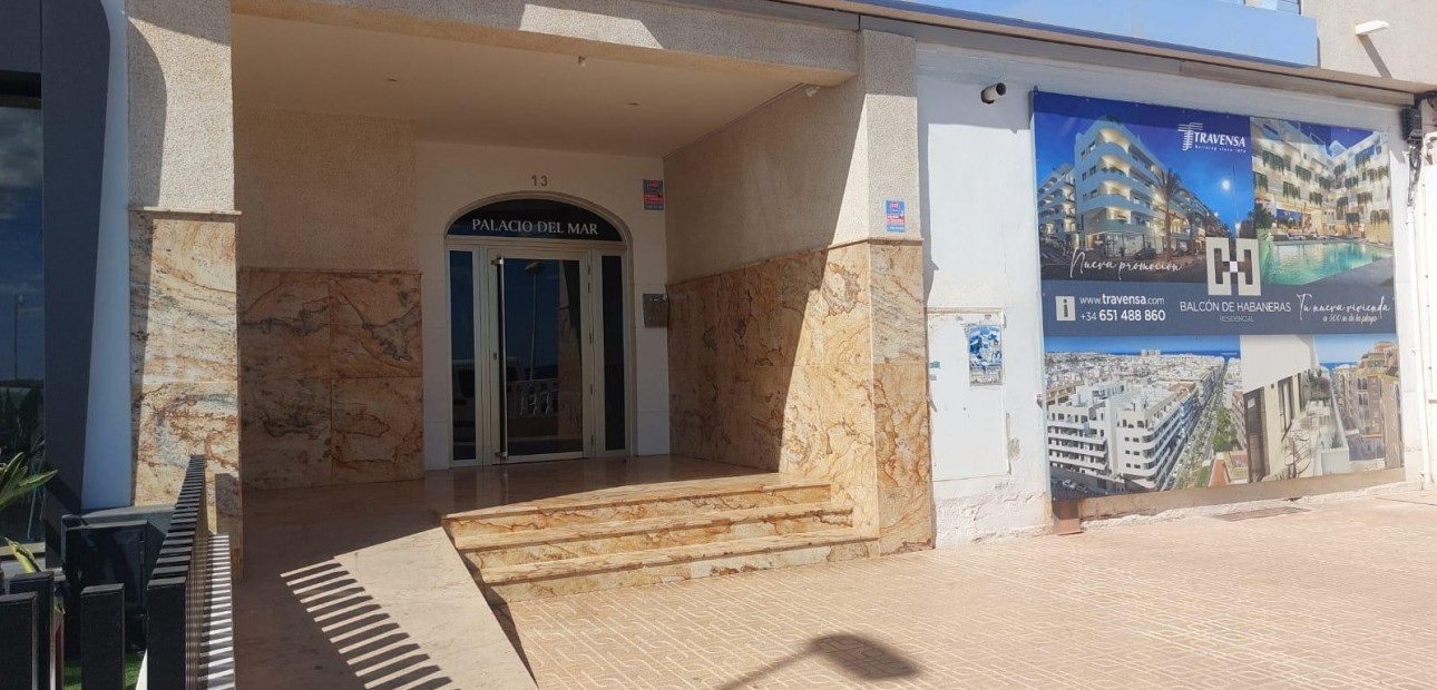 Herverkoop - Ground Floor -
Torrevieja - Playa de los Locos