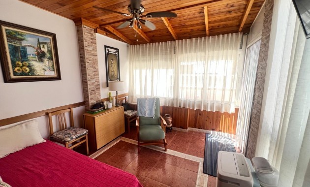 Venta - Bungalow -
Orihuela Costa - Los Dolses