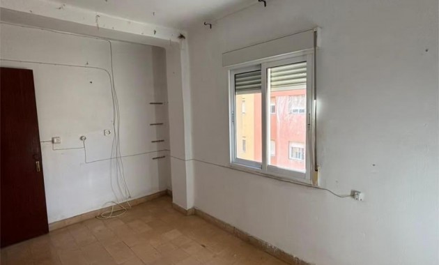 Sale - Apartment / flat -
Alicante - Carolinas altas