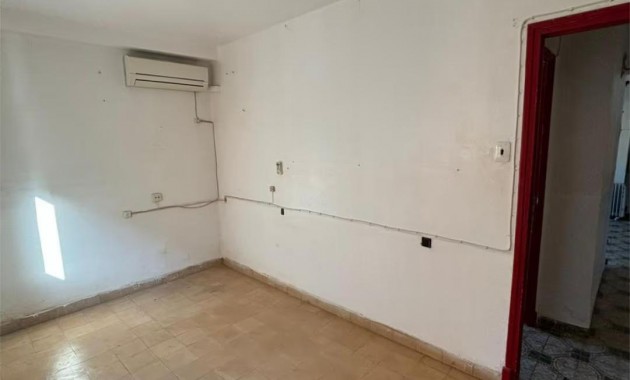 Sale - Apartment / flat -
Alicante - Carolinas altas