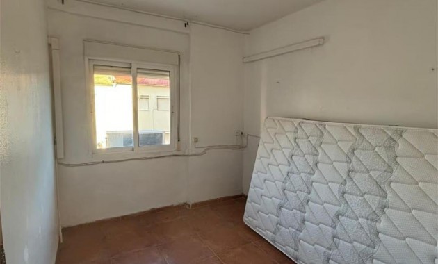 Sale - Apartment / flat -
Alicante - Carolinas altas