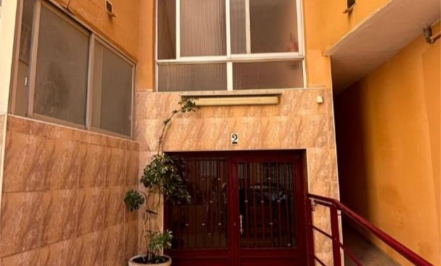 Sale - Apartment / flat -
Alicante - Carolinas altas