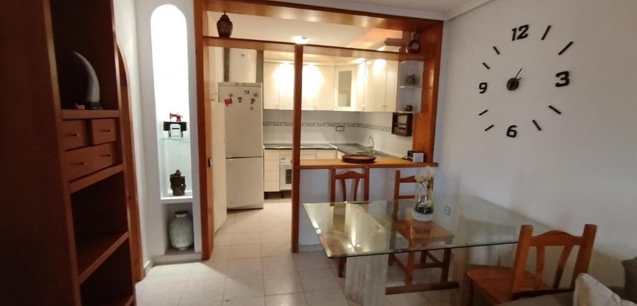 Sale - Bungalow -
Torrevieja - Torreblanca