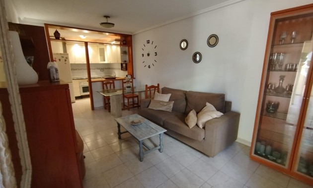 Sale - Bungalow -
Torrevieja - Torreblanca