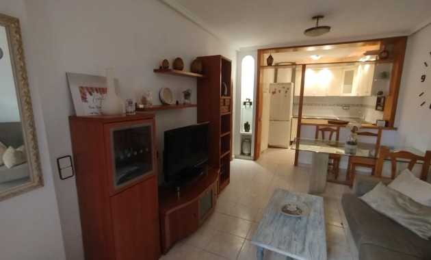 Sale - Bungalow -
Torrevieja - Torreblanca