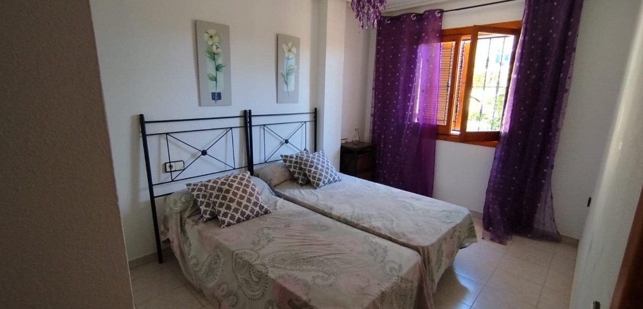 Sale - Bungalow -
Torrevieja - Torreblanca