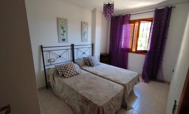 Sale - Bungalow -
Torrevieja - Torreblanca