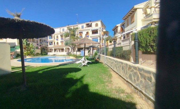 Herverkoop - Bungalow -
Torrevieja - Torreblanca