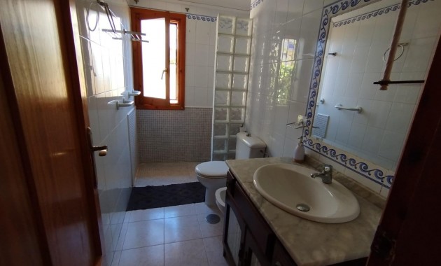 Sale - Bungalow -
Torrevieja - Torreblanca