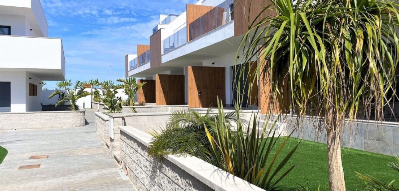 New Build - Bungalow -
Alicante - Pilar de la Horadada