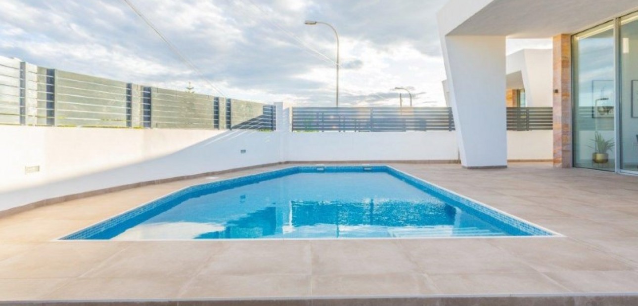 Nieuwbouw - Villa -
La Torreta - Torrevieja