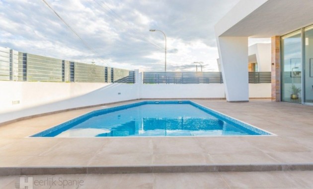 Nueva construcción  - Villa -
La Torreta - Torrevieja