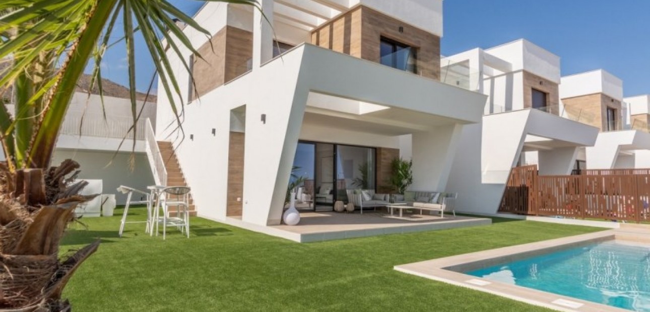 Nueva construcción  - Villa -
Finestrat