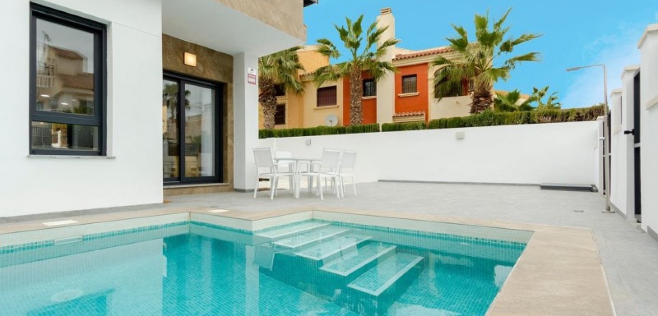 Nieuwbouw - Villa -
La Torreta - Torrevieja