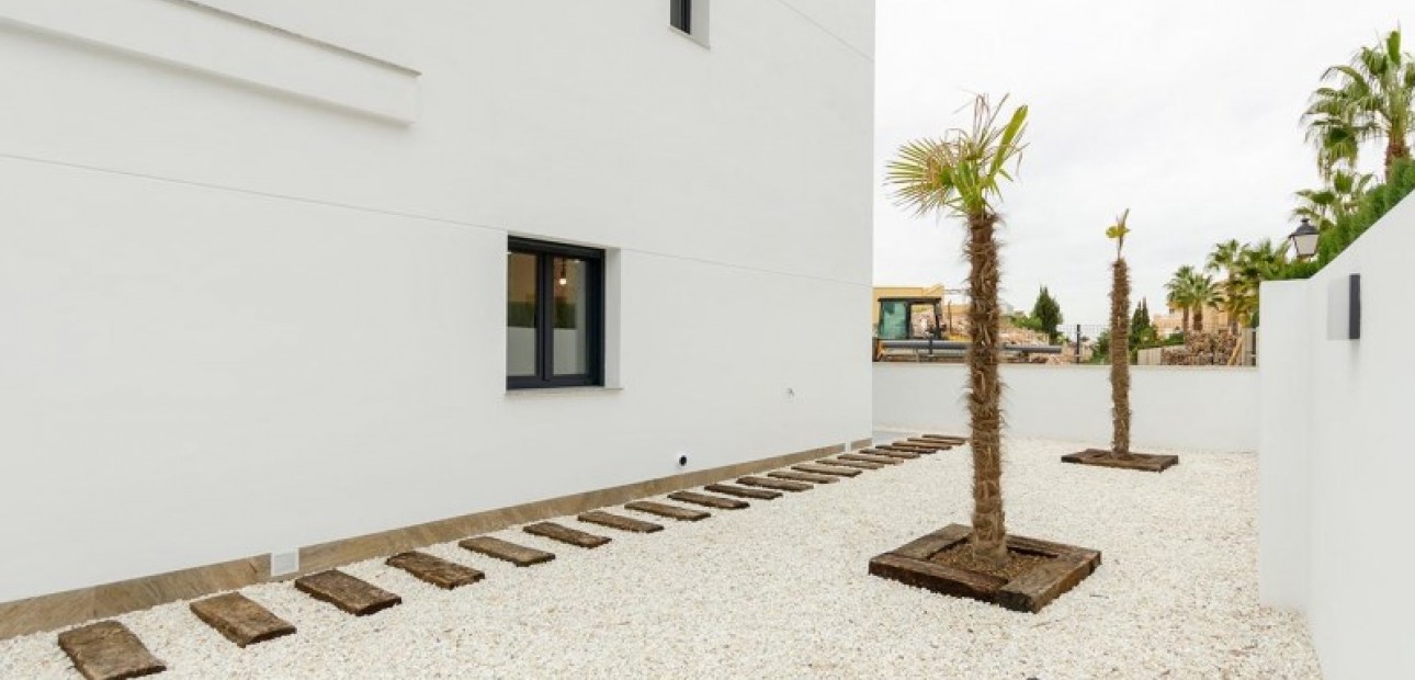 Nueva construcción  - Villa -
La Torreta - Torrevieja