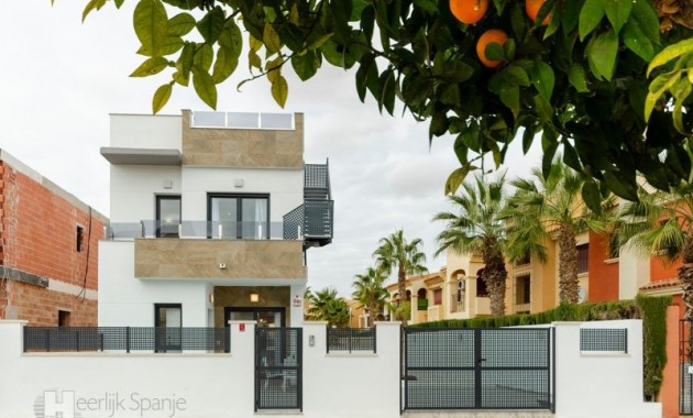 Nueva construcción  - Villa -
La Torreta - Torrevieja