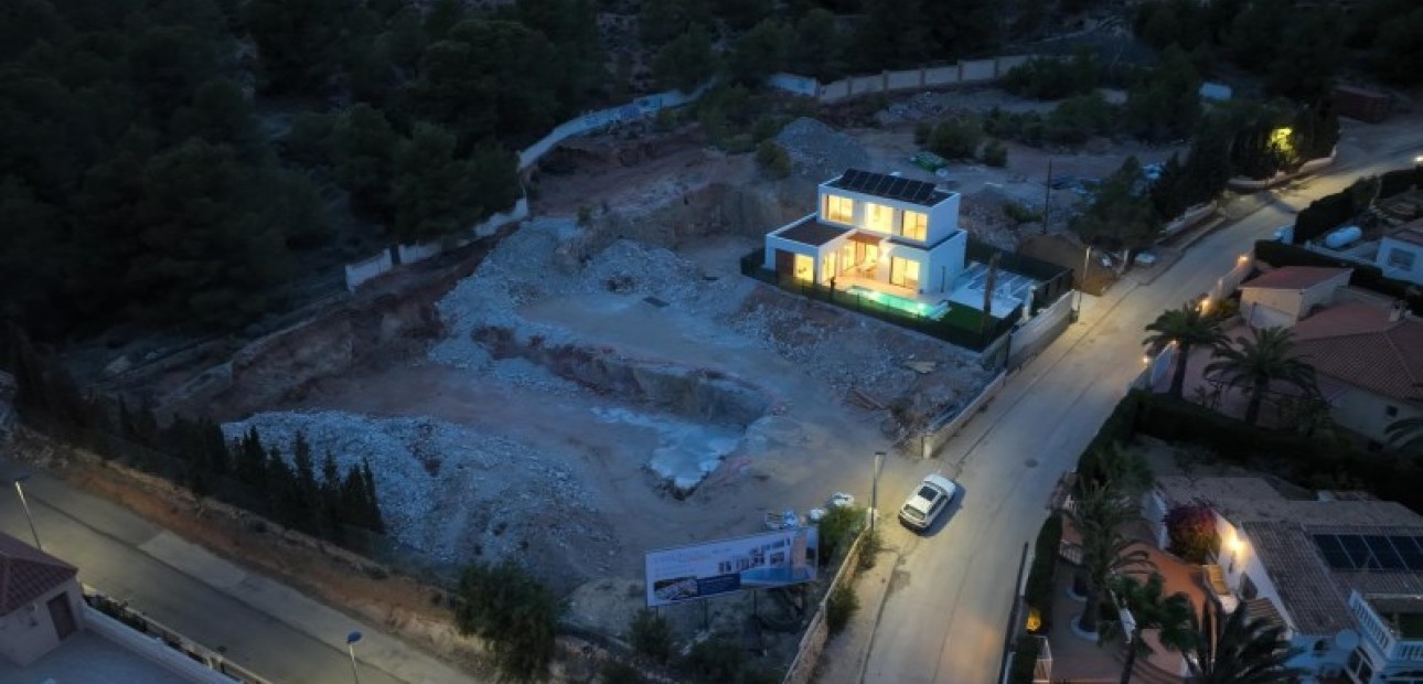 Nueva construcción  - Villa -
Colonia Escandinavia - l'Alfàs del Pi