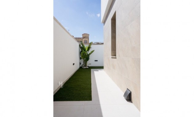 New Build - Villa -
Filipinas - San Miguel de Salinas